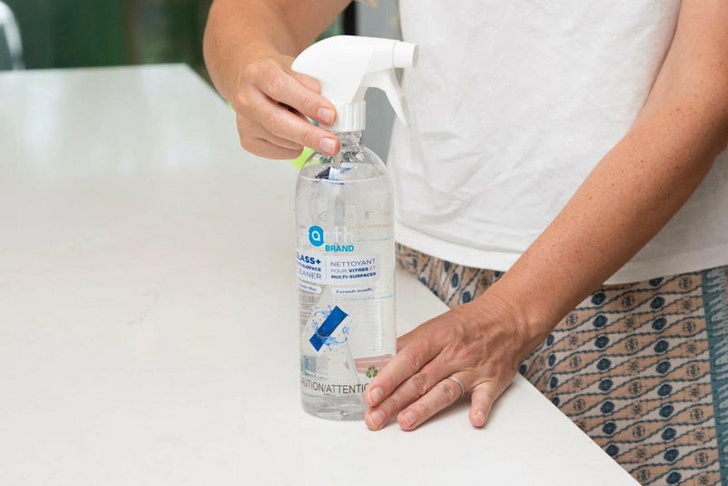 Earth Brand Dissolvable Pods - Multi Purpose Kitchen Cleaner Starter Bottle.
