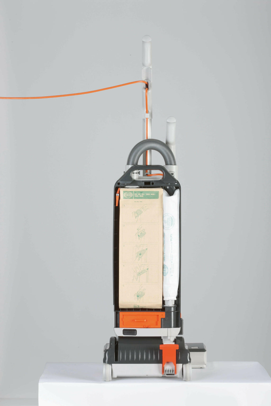 SEBO 300 Mechanical Commercial Upright Vacuum New Display Model sebo-300-mechanical-commercial-upright-vacuum-new-display-model